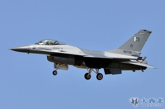 　　资料图：菲律宾想购买退役F-16战机。