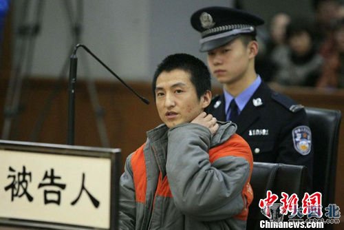 2012年2月17日，震惊全国，甚至轰动世界的故宫失窃案上午九点半在北京市第二中级人民法院开庭审理。曹博远 摄 图片来源：东方IC