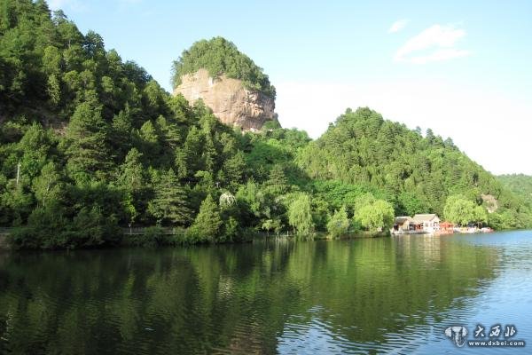 小麦积山