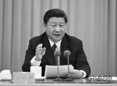 ▲习近平在座谈会上发表重要讲话。新华社发