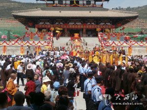 泾川大云寺迎请安奉1964年出土佛祖舍利