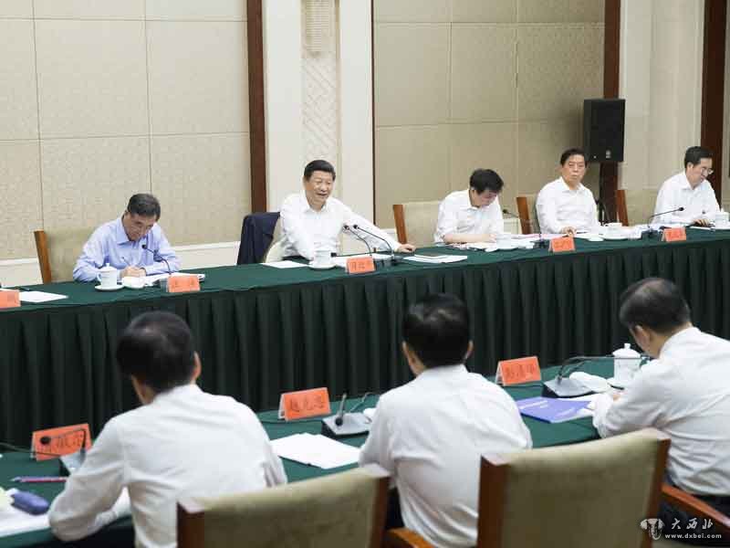 习近平在贵州召开部分省区市党委主要负责同志座谈会